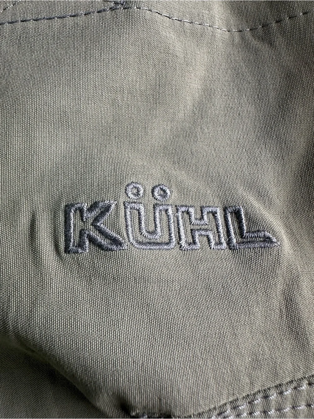 Kuhl Men’s Renegade Convertible Cargo Pants. Size 38 X 32.